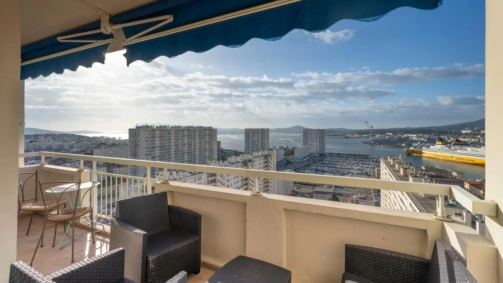 Vue Panoramique, Grand Appartement 2 Chambres A ツーロン フランス