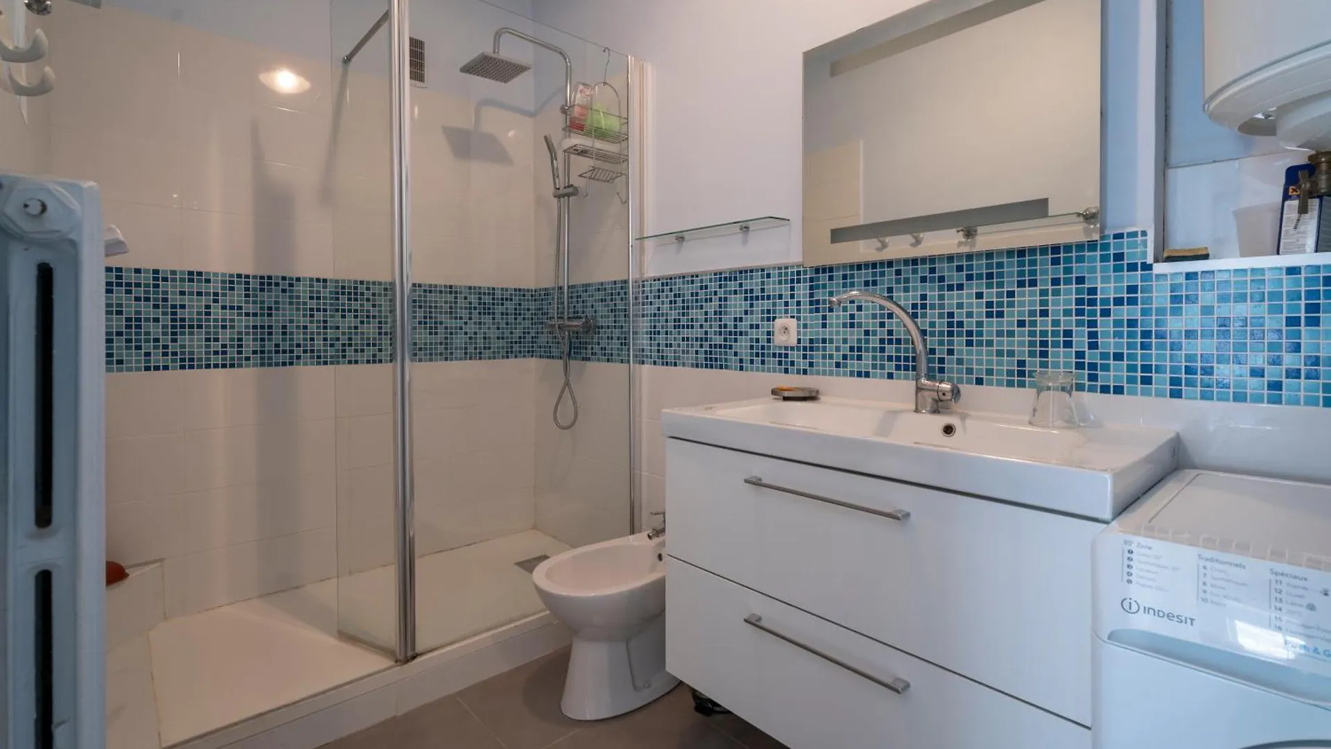 Vue Panoramique, Grand Appartement 2 Chambres A ツーロン フランス